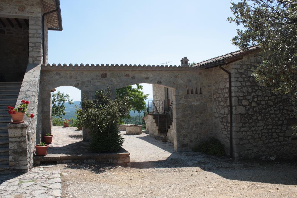 Il Vallone Di Melezzole Villa ภายนอก รูปภาพ