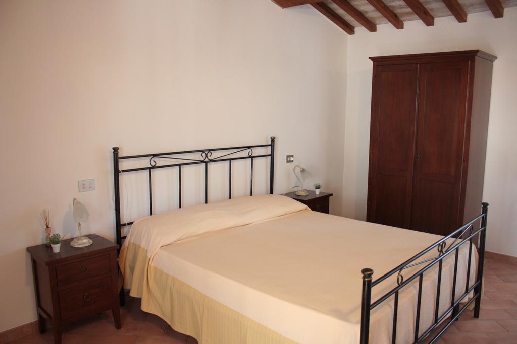 Il Vallone Di Melezzole Villa ภายนอก รูปภาพ